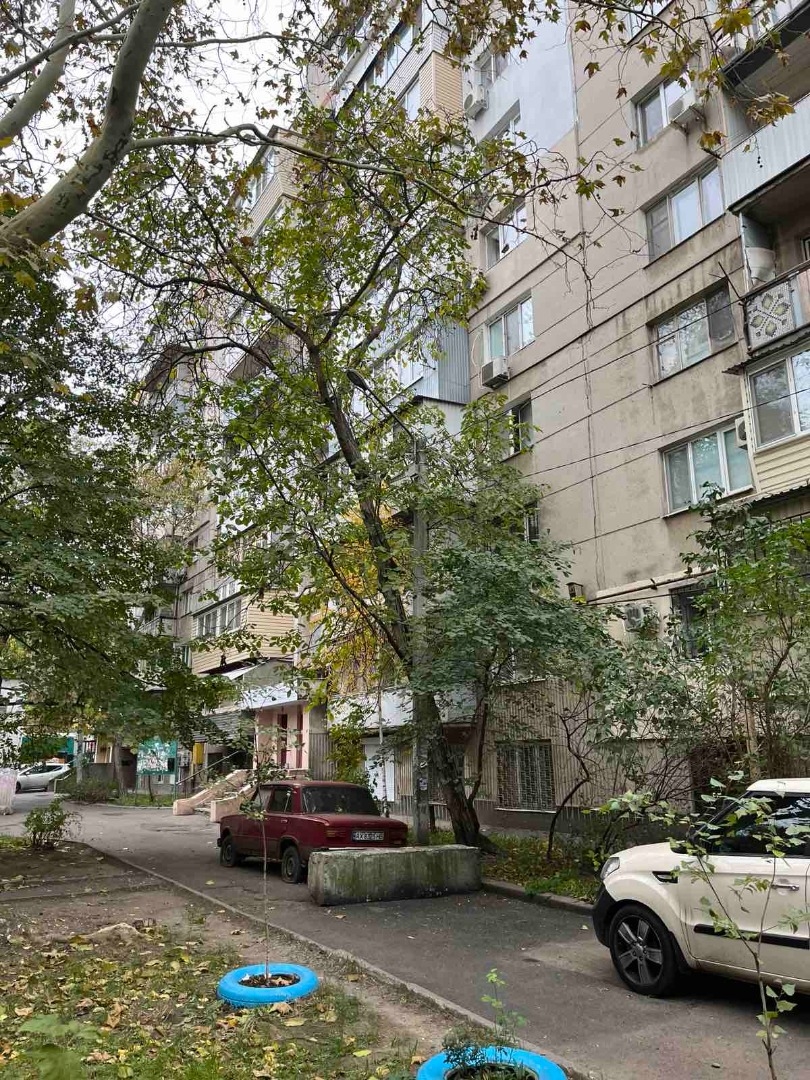 продажа трехкомнатной квартиры номер A-173365 в Приморском районе, фото номер 11